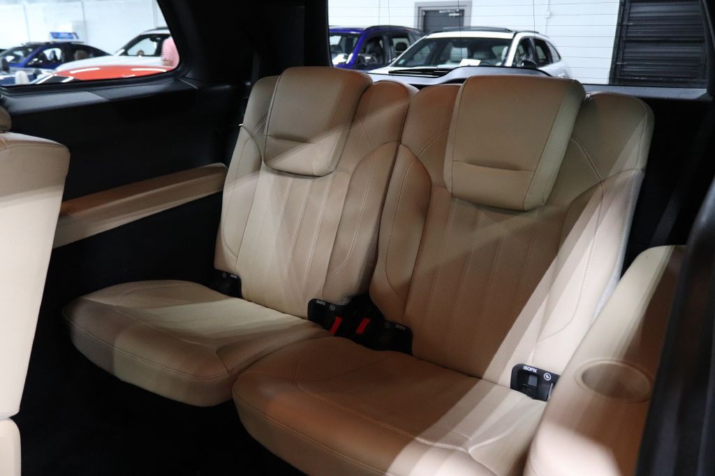 2017 Mercedes-Benz GLS-Class Image 18