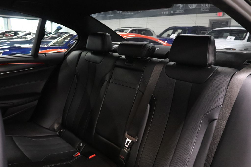 2021 BMW M5 Image 15