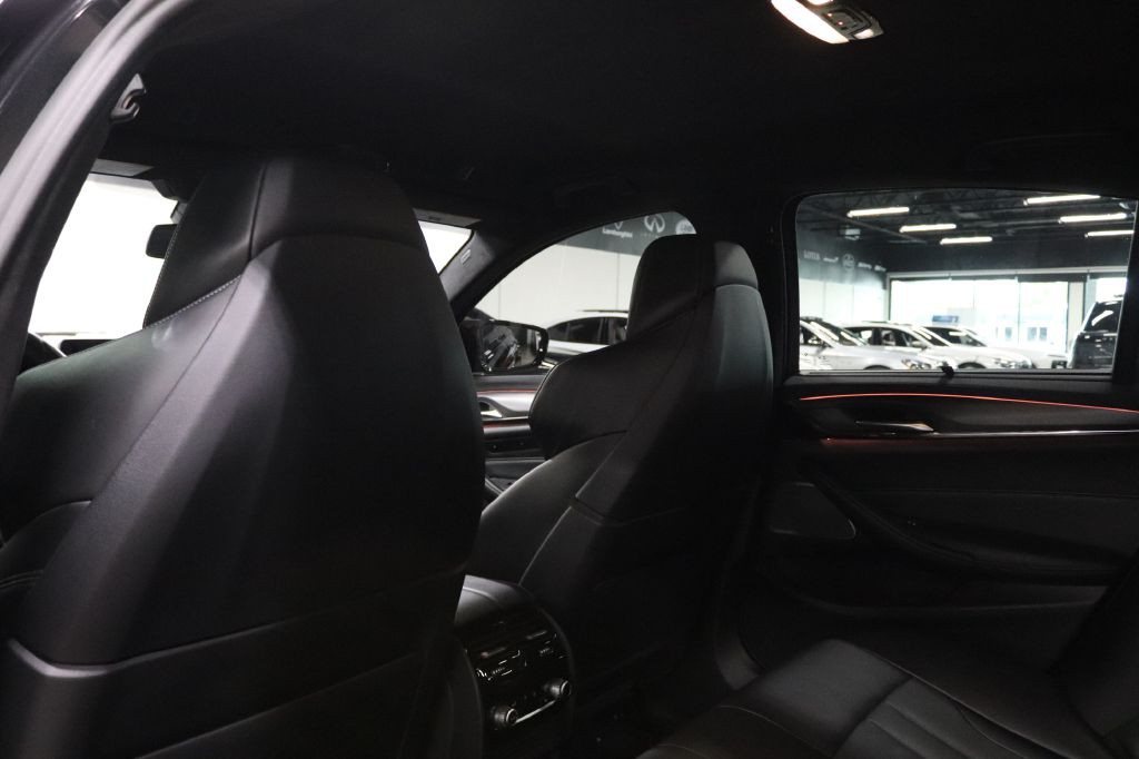 2021 BMW M5 Image 16
