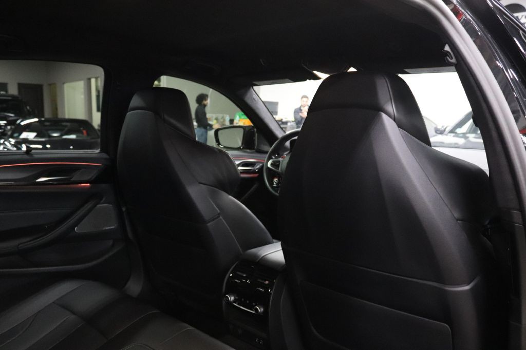 2021 BMW M5 Image 21