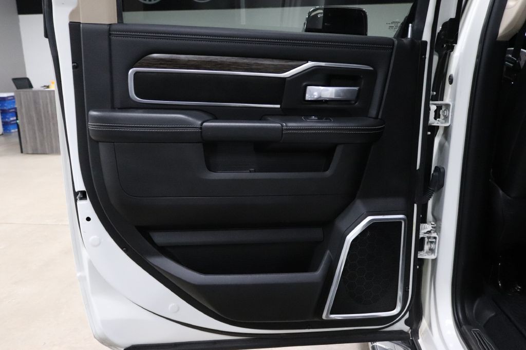 2020 RAM 2500 Image 12