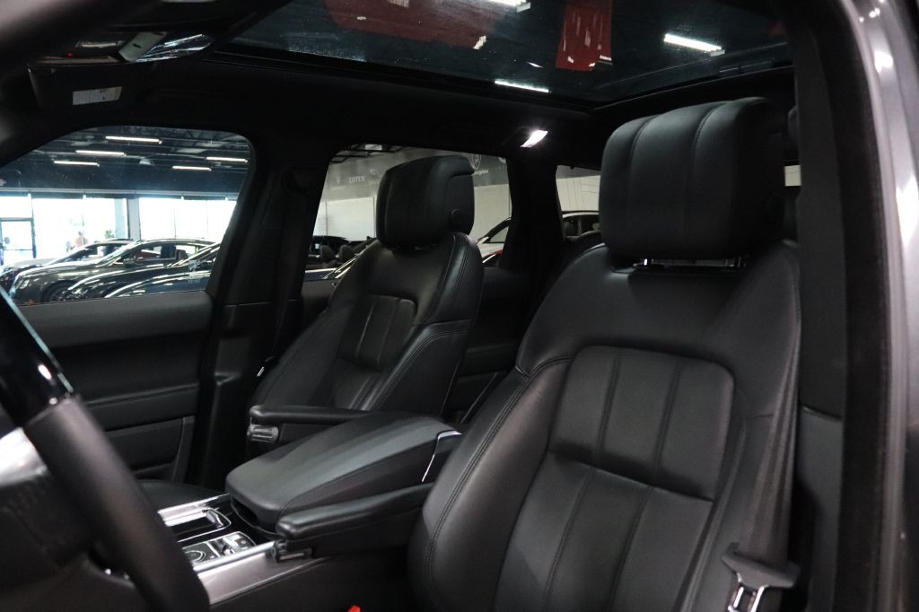2020 Land Rover Range Rover Sport Image 12
