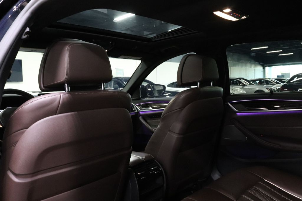 2021 BMW 5 Series Image 17