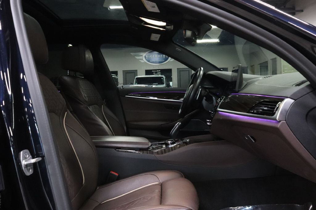 2021 BMW 5 Series Image 23