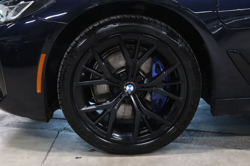 2021 BMW 5 Series Image 37