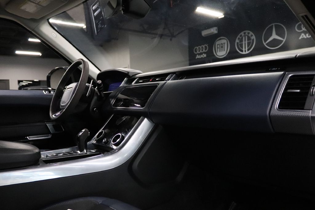 2020 Land Rover Range Rover Sport Image 25