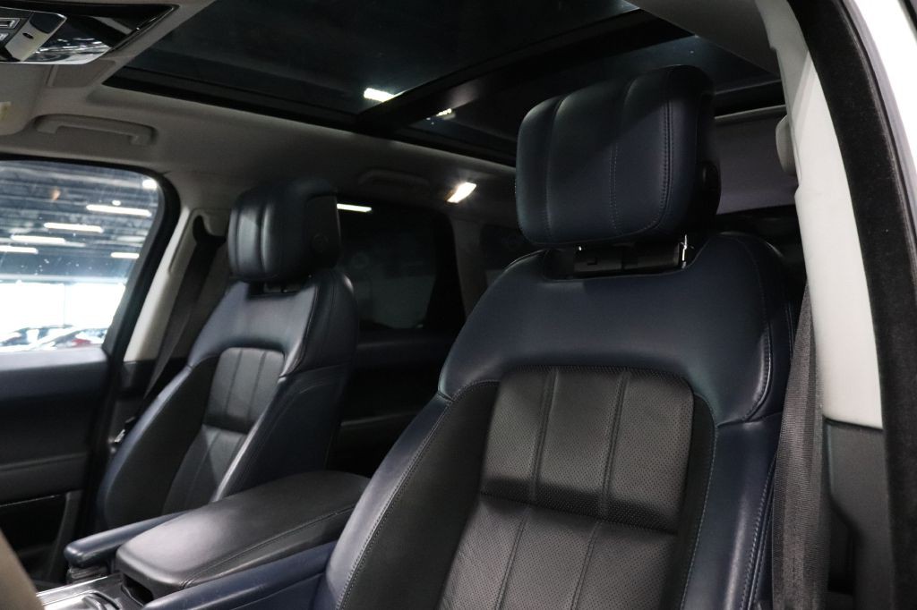 2020 Land Rover Range Rover Sport Image 12