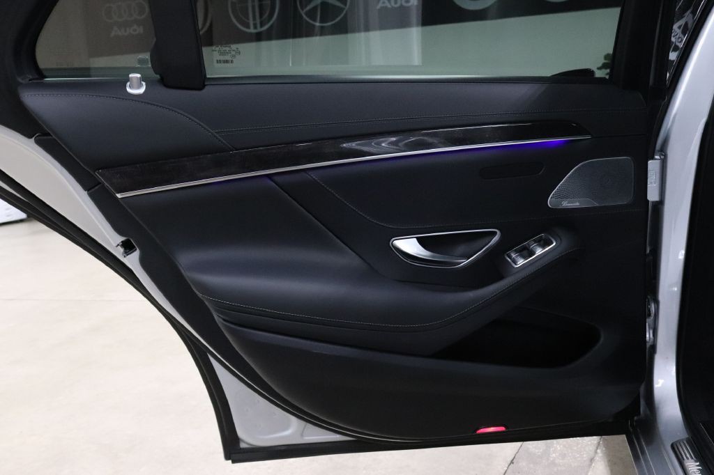 2018 Mercedes-Benz S-Class Image 13