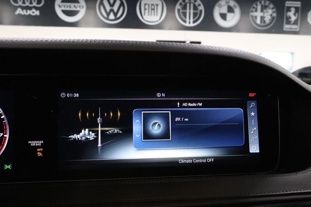 2018 Mercedes-Benz S-Class Image 33