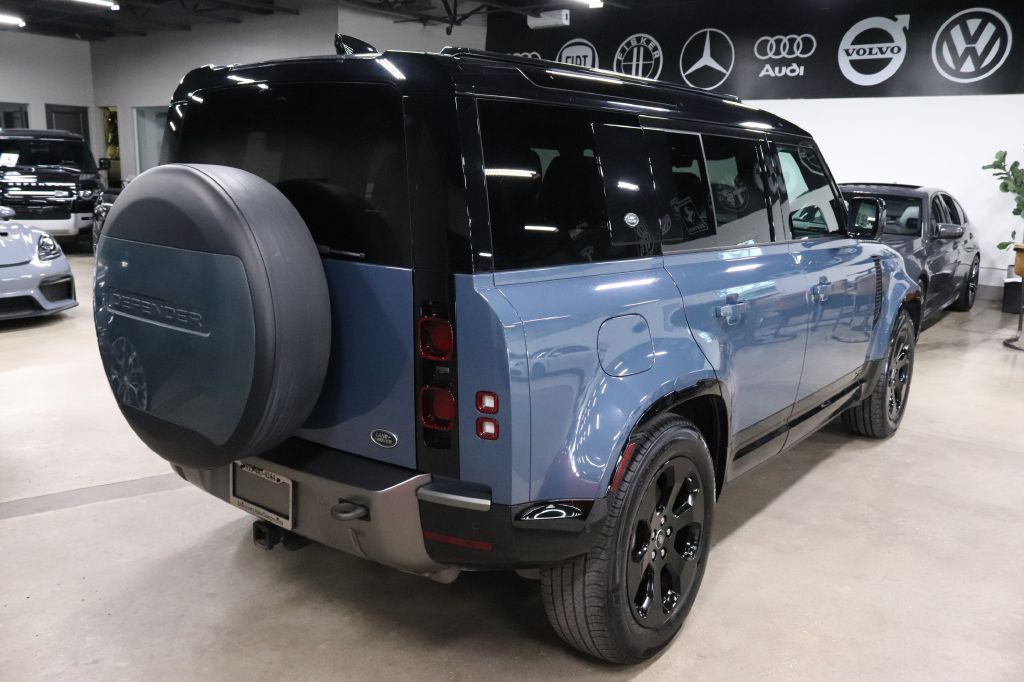 2021 Land Rover Defender Image 5