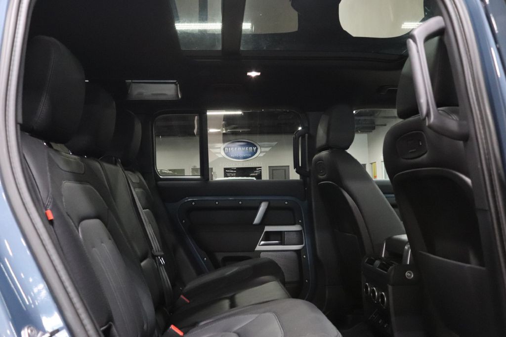 2021 Land Rover Defender Image 18
