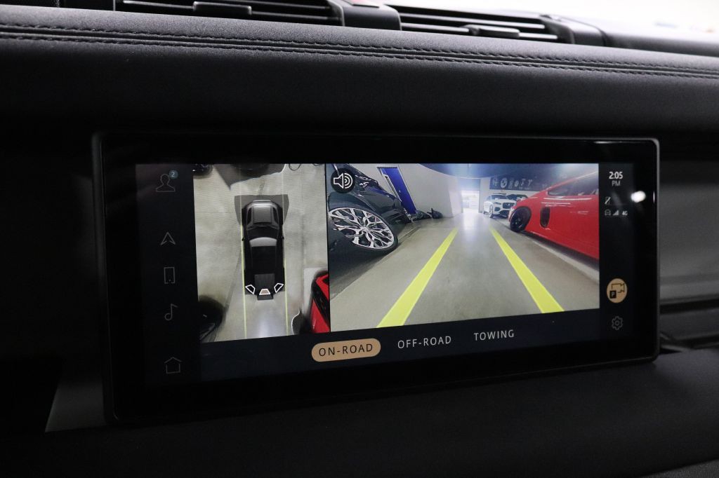 2021 Land Rover Defender Image 33