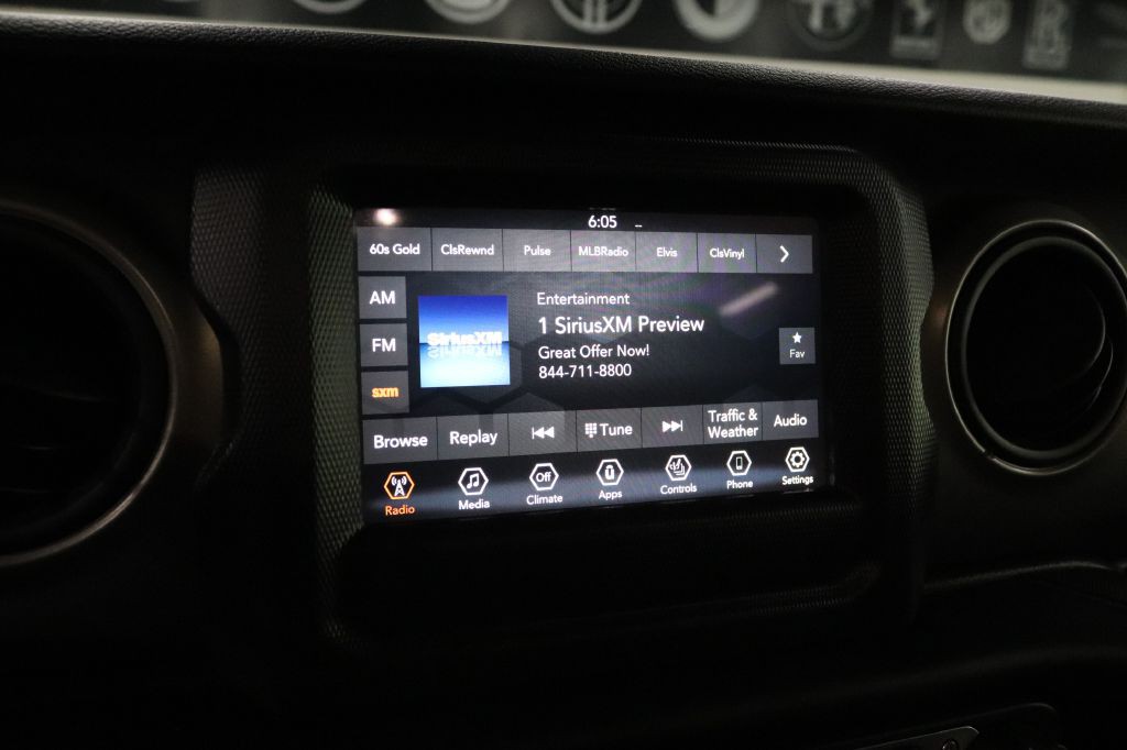 2021 Jeep Wrangler Unlimited Image 32