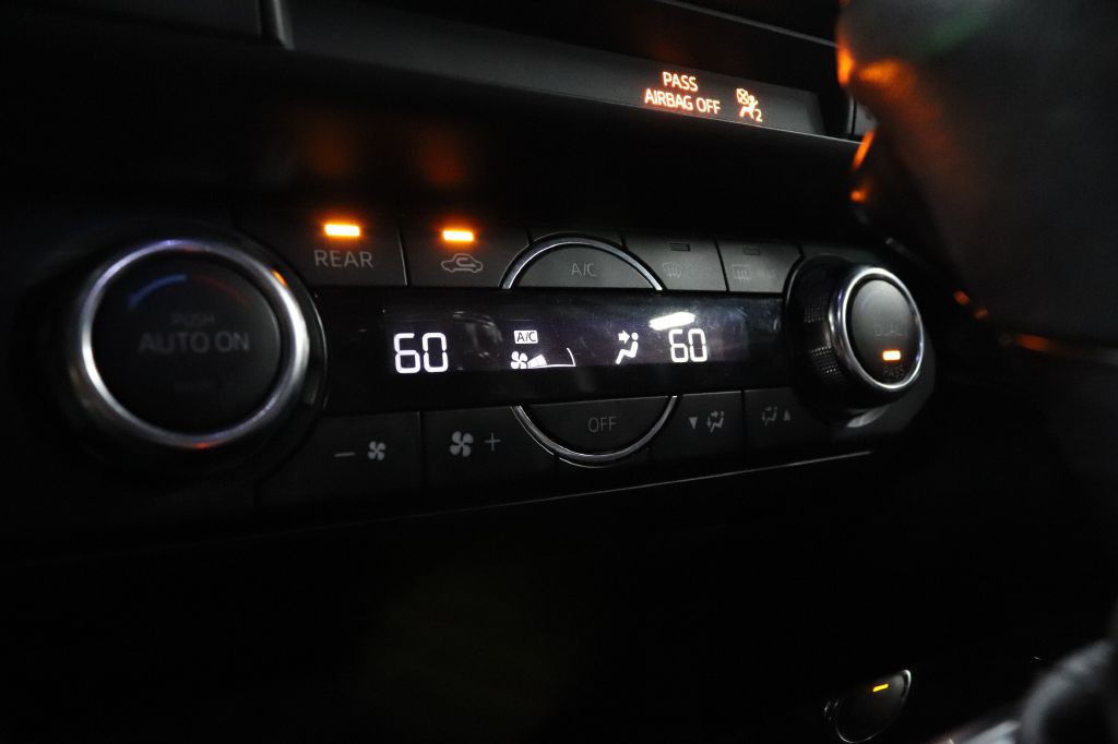 2017 Mazda CX-9 Image 17