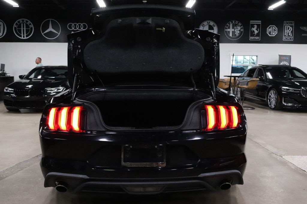 2019 Ford Mustang Image 27