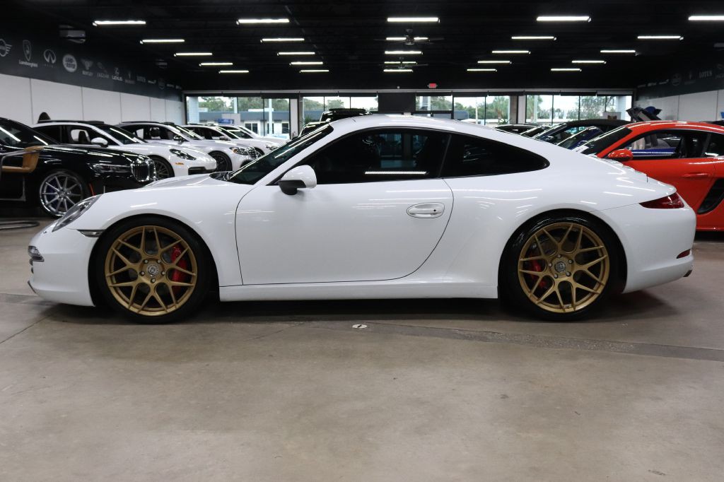 2013 Porsche 911 Image 2