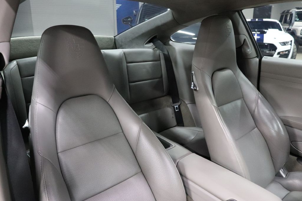 2013 Porsche 911 Image 22