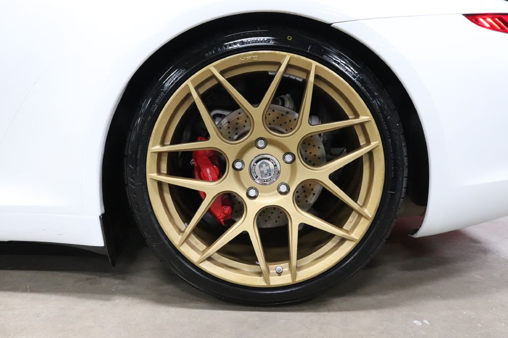 2013 Porsche 911 Image 26