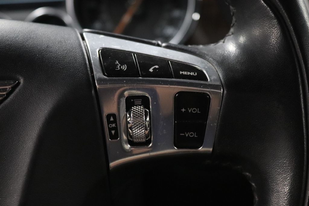2016 Bentley Continental Image 13