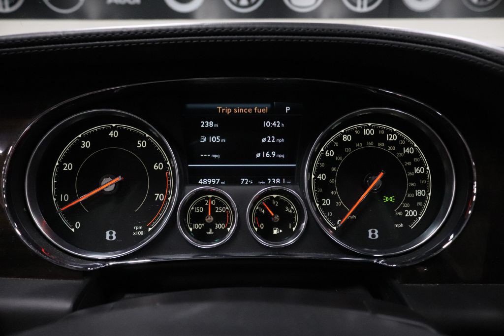 2016 Bentley Continental Image 19