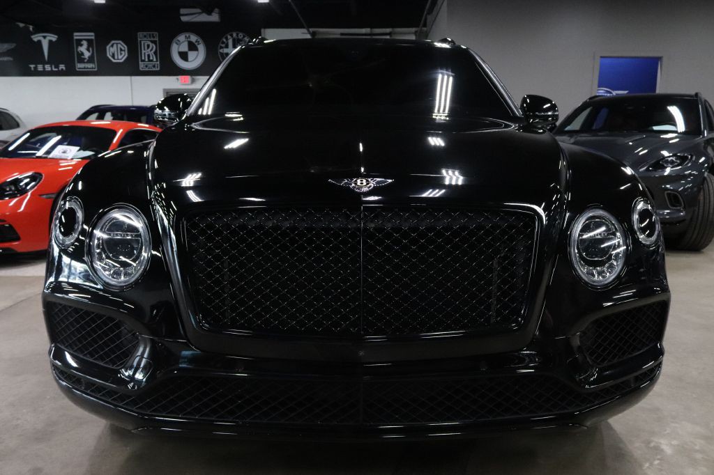 2020 Bentley Bentayga Image 8