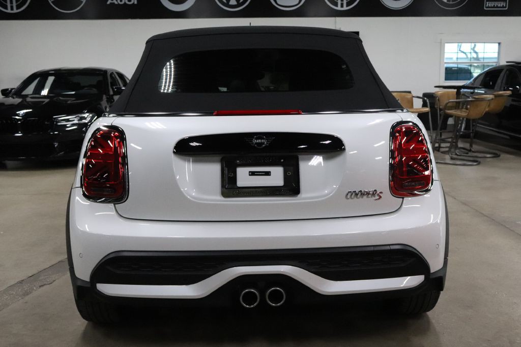 2024 MINI Cooper Image 4