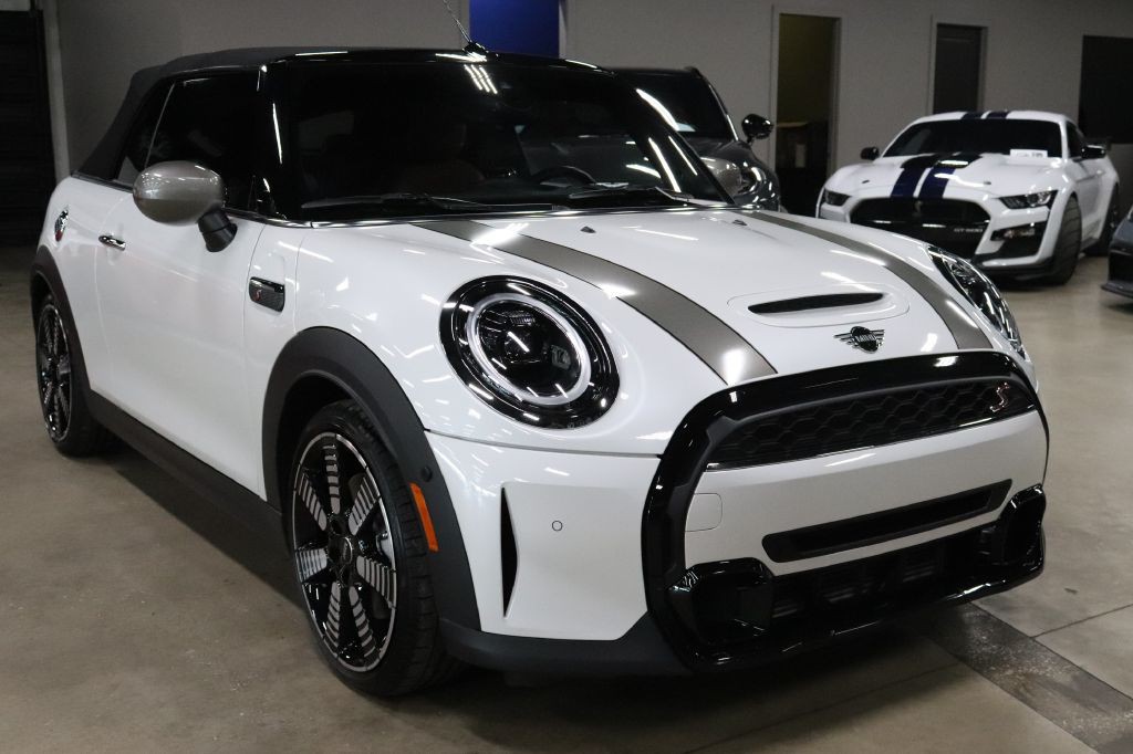 2024 MINI Cooper Image 7