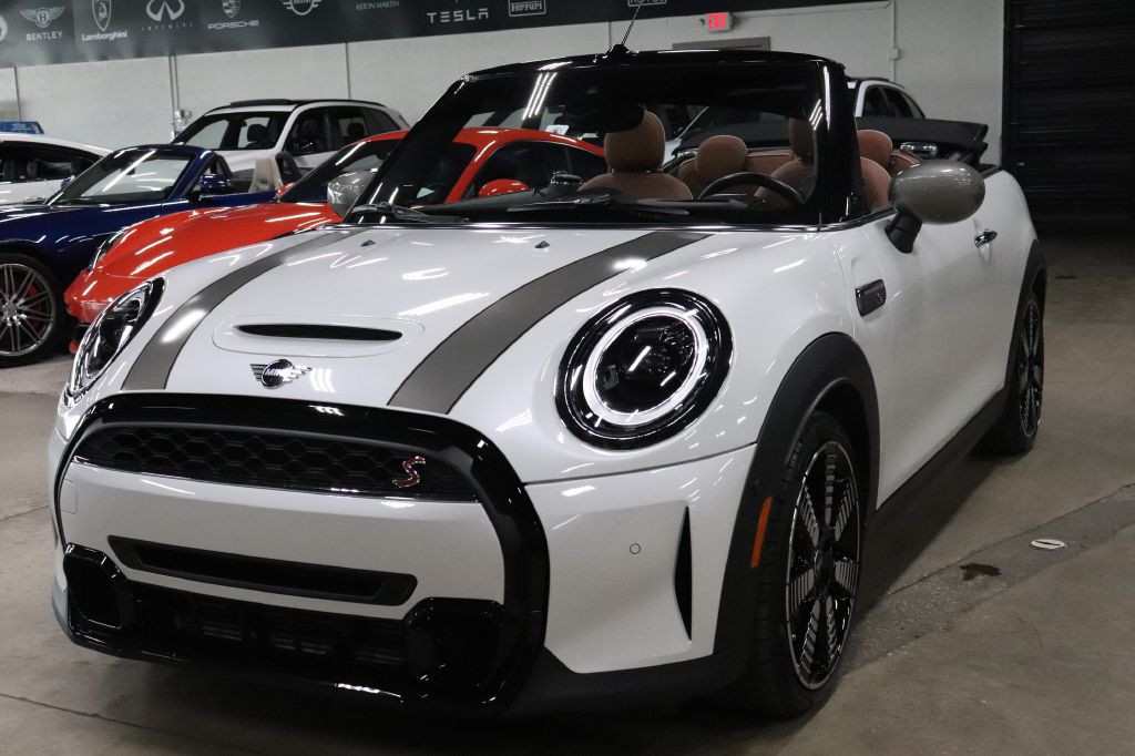 2024 MINI Cooper Image 9