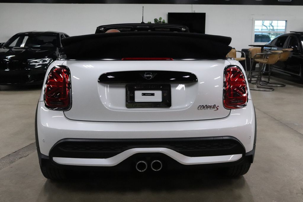 2024 MINI Cooper Image 12