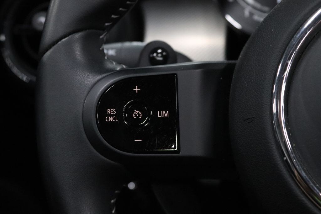 2024 MINI Cooper Image 20