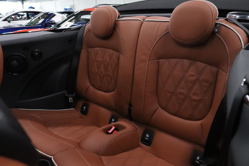 2024 MINI Cooper Image 29