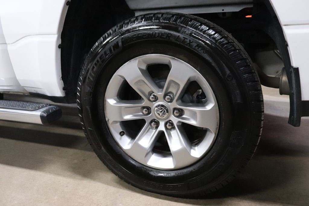 2023 RAM 1500 Image 34