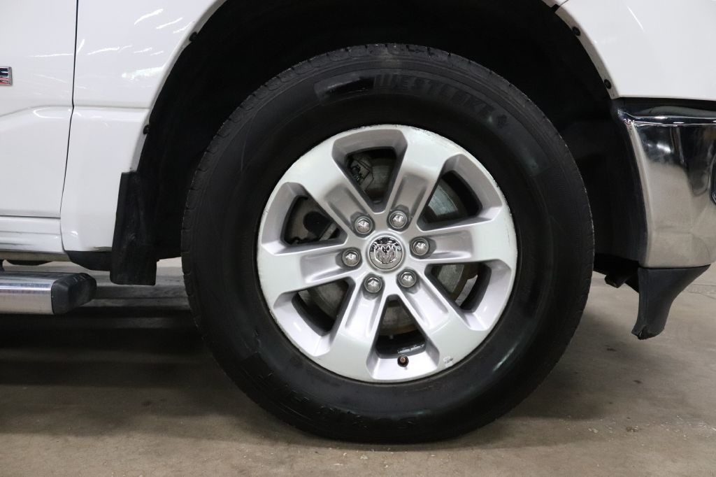 2023 RAM 1500 Image 36