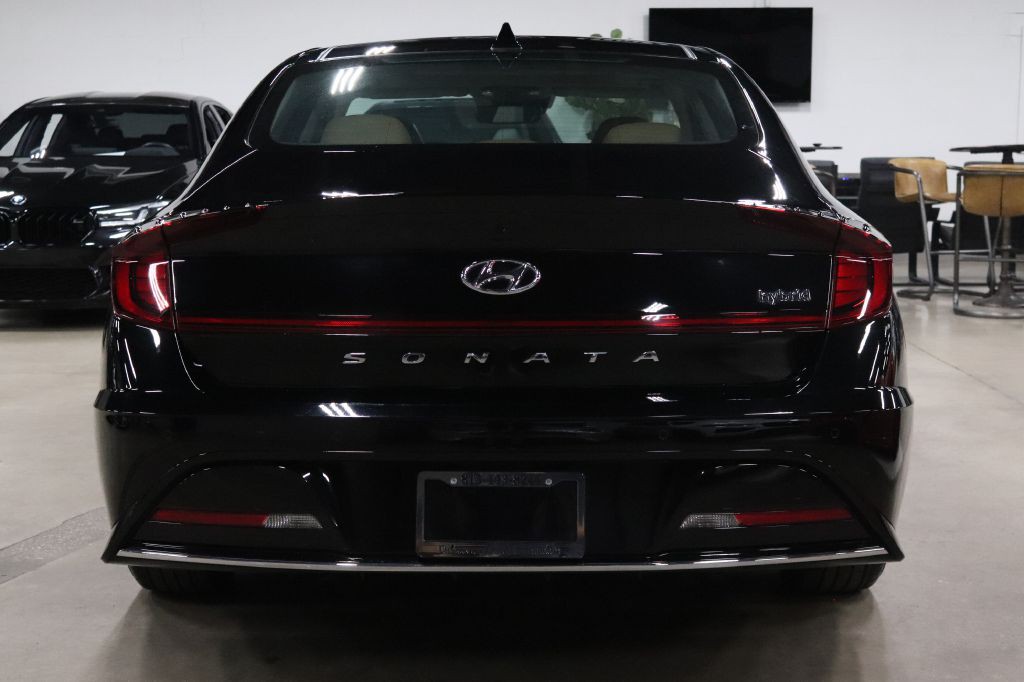 2023 Hyundai Sonata Image 4