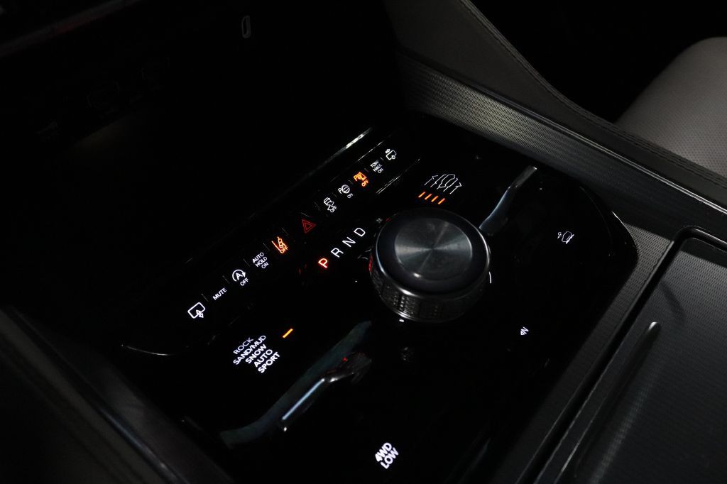 2023 Jeep Grand Cherokee Image 16