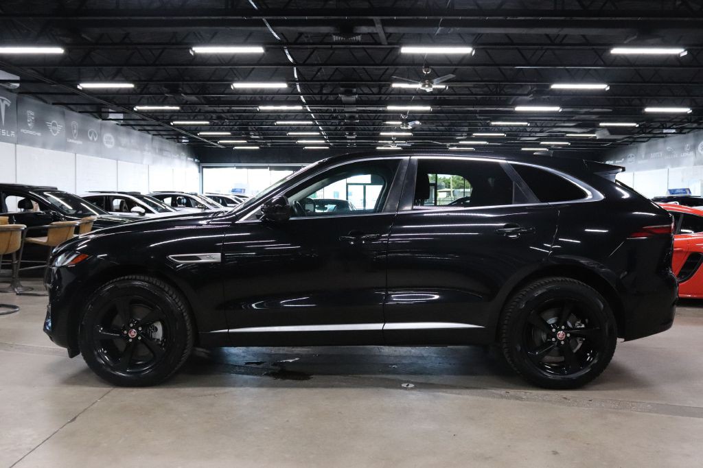 2021 Jaguar F-PACE Image 2