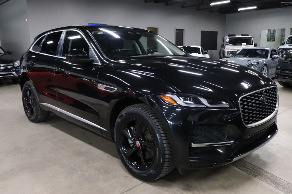 2021 Jaguar F-PACE Image 8