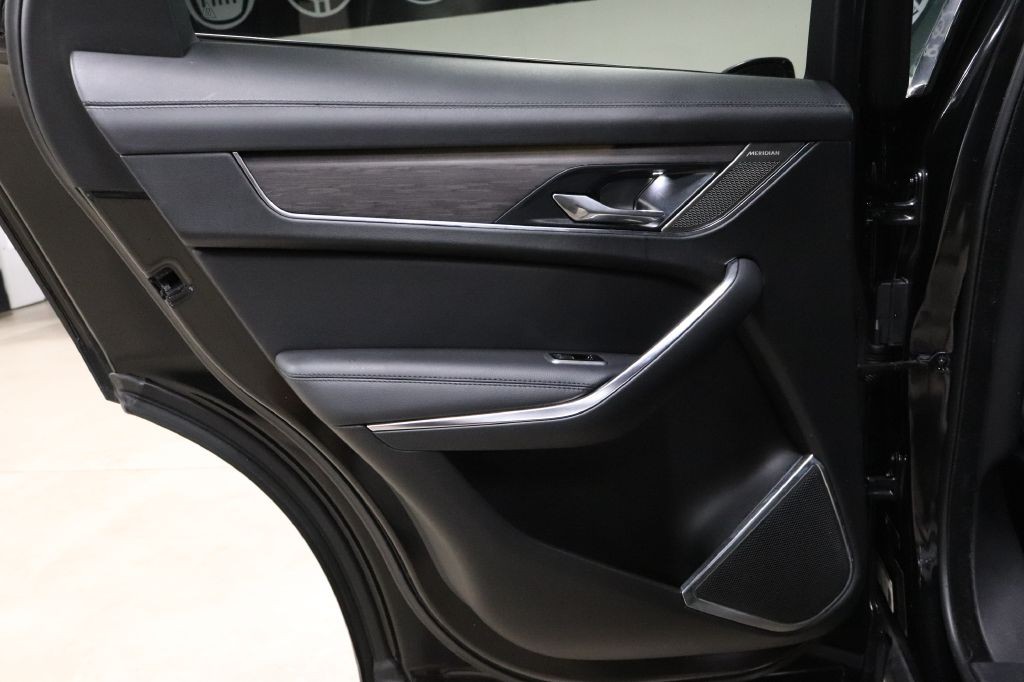 2021 Jaguar F-PACE Image 14