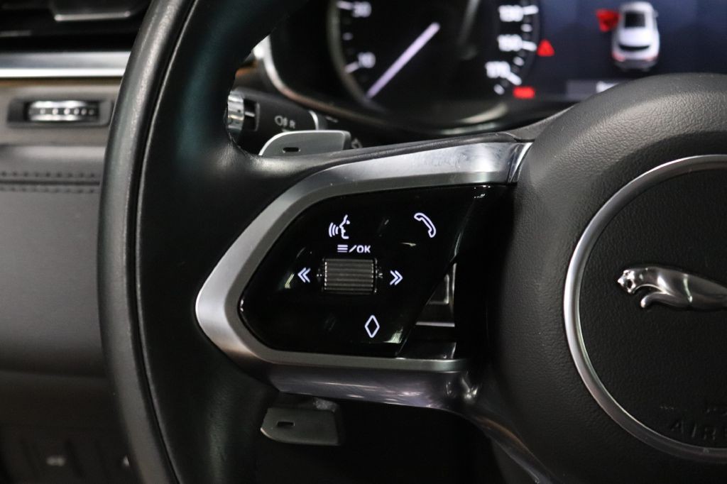 2021 Jaguar F-PACE Image 33