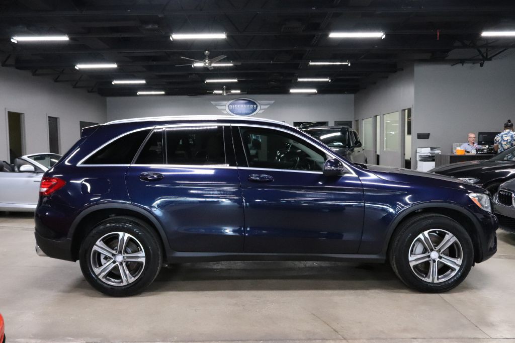 2016 Mercedes-Benz GLC-Class Image 7