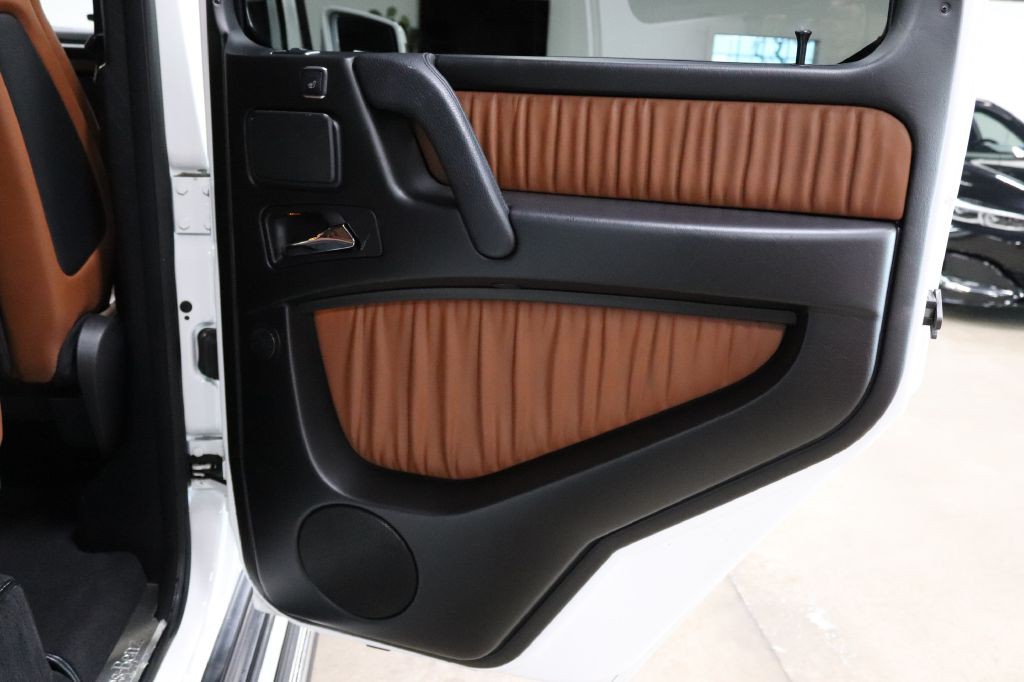 2017 Mercedes-Benz G-Class Image 18