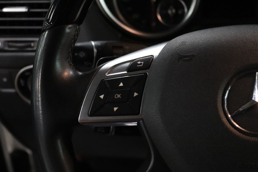 2017 Mercedes-Benz G-Class Image 28