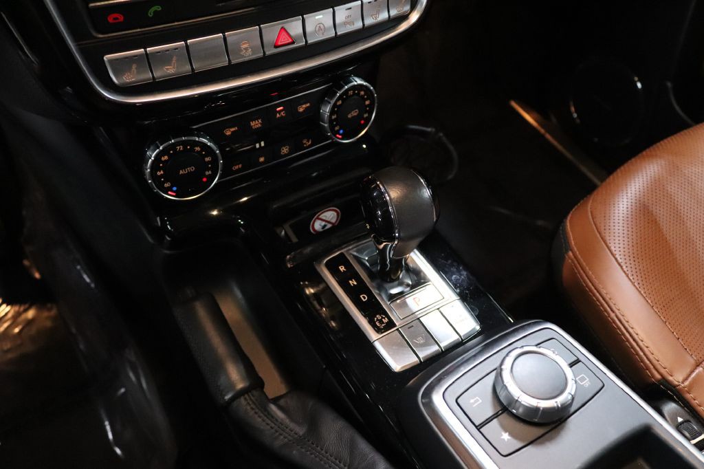 2017 Mercedes-Benz G-Class Image 31