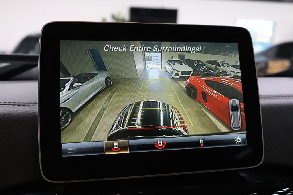 2017 Mercedes-Benz G-Class Image 35