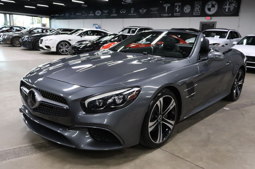 2017 Mercedes-Benz SL-Class Image 2