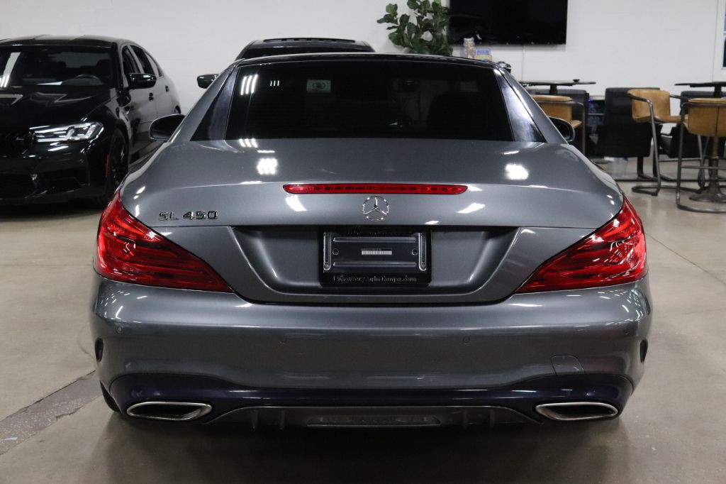 2017 Mercedes-Benz SL-Class Image 7