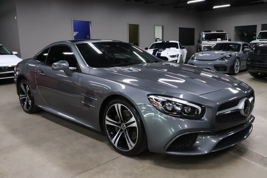 2017 Mercedes-Benz SL-Class Image 14