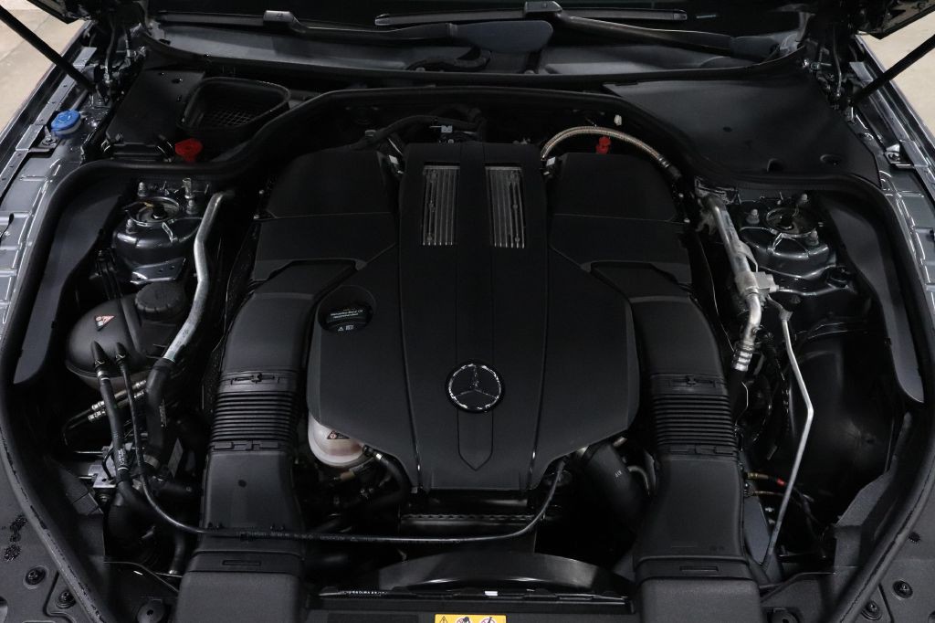 2017 Mercedes-Benz SL-Class Image 24