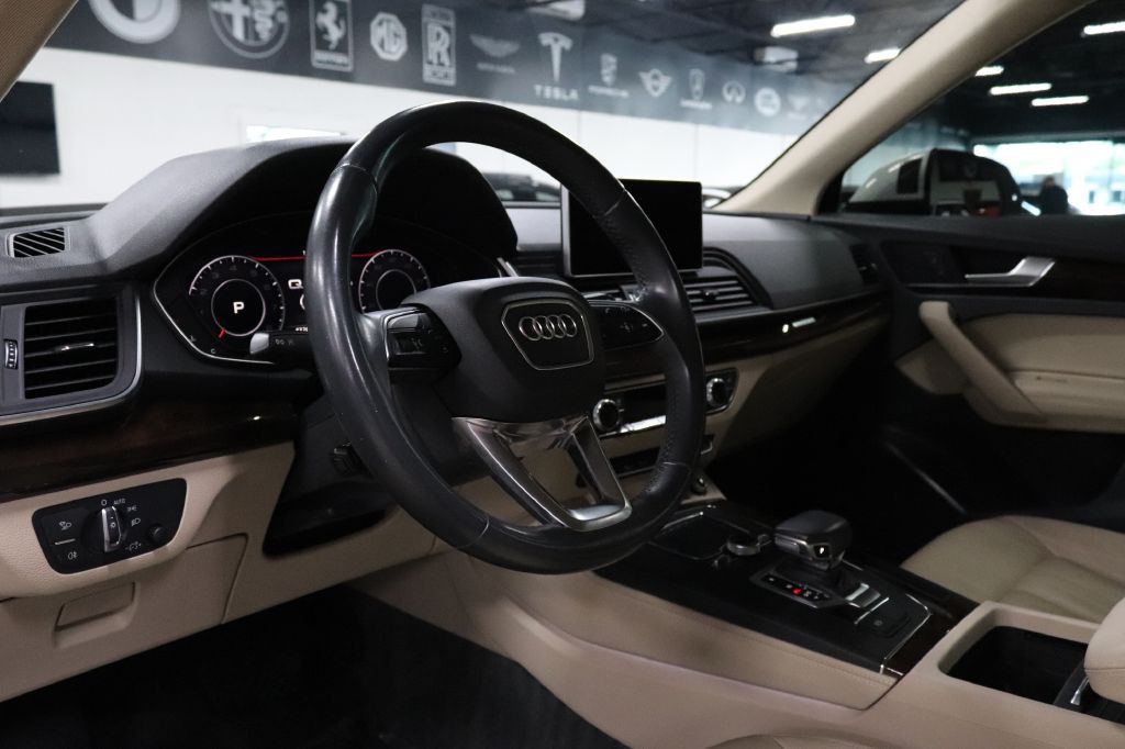2020 Audi Q5 Image 10