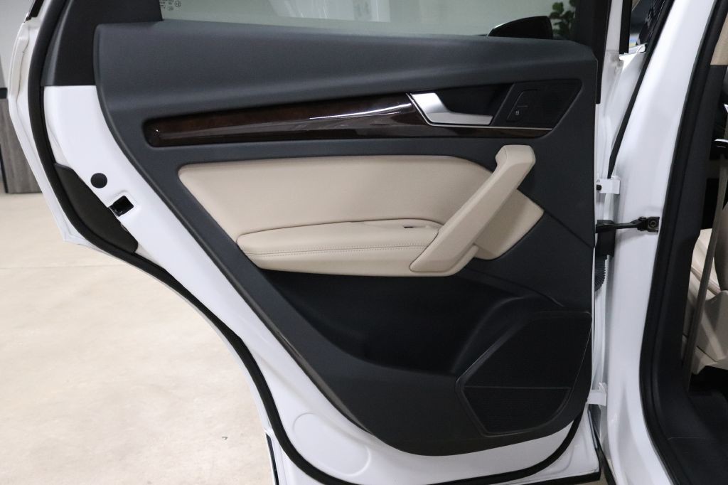 2020 Audi Q5 Image 21